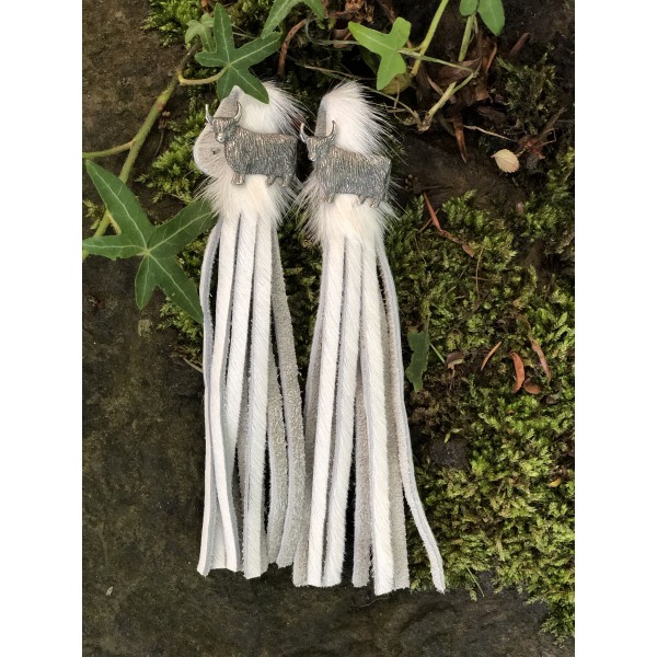 Tassel Envy Tassels - Off White Hair on Hide